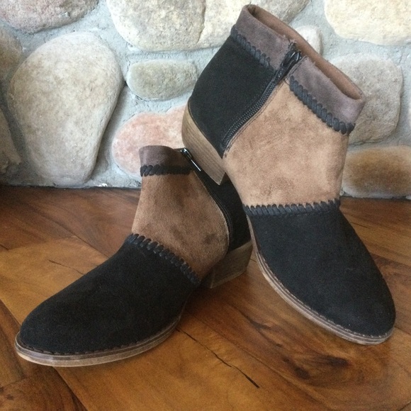 ✔️ Roxy Devlin Suede Booties Ladies Size 8.5 - Picture 1 of 7